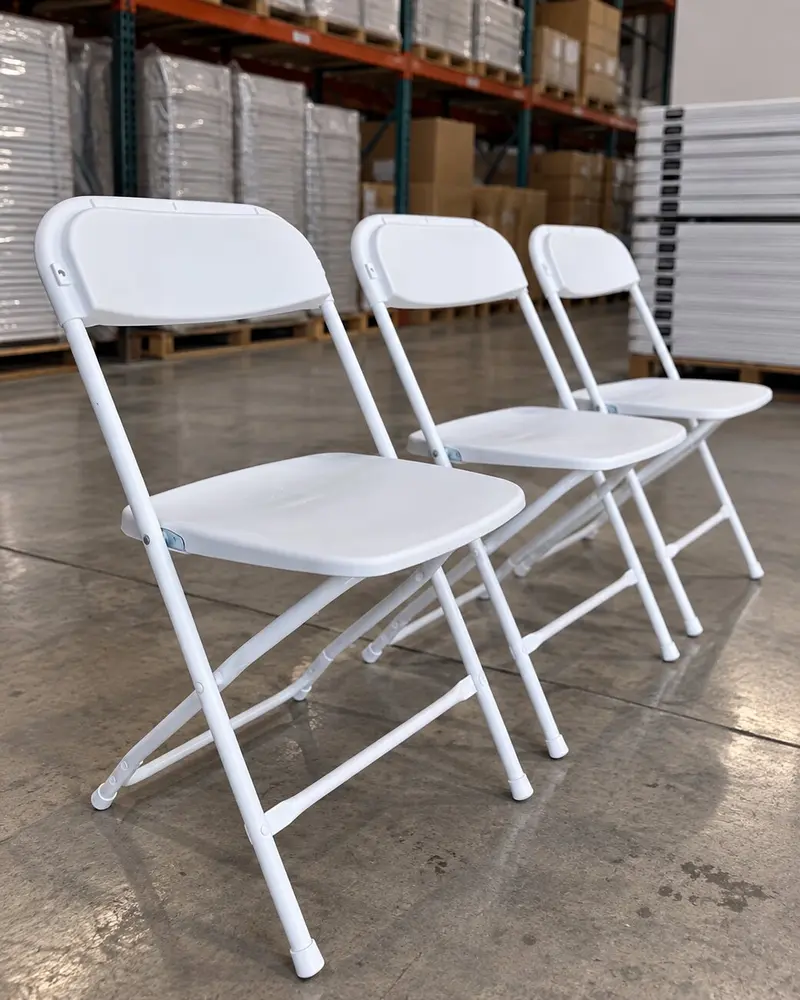 Sillas plegables blancas